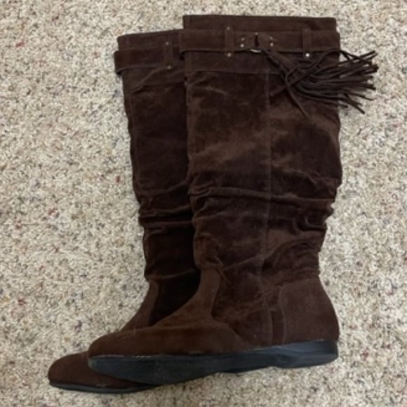 Madden Girl Tall Suede Boots - 6 - Nearly New - Picture 1 of 10